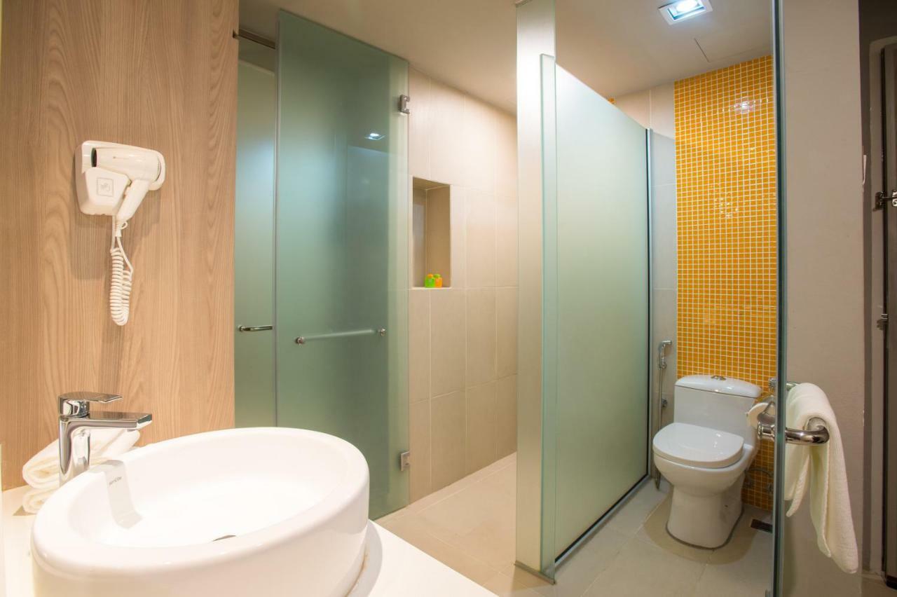 Ibis Styles Kuala Lumpur Sri Damansara Hotel Petaling Dzsaja Kültér fotó
