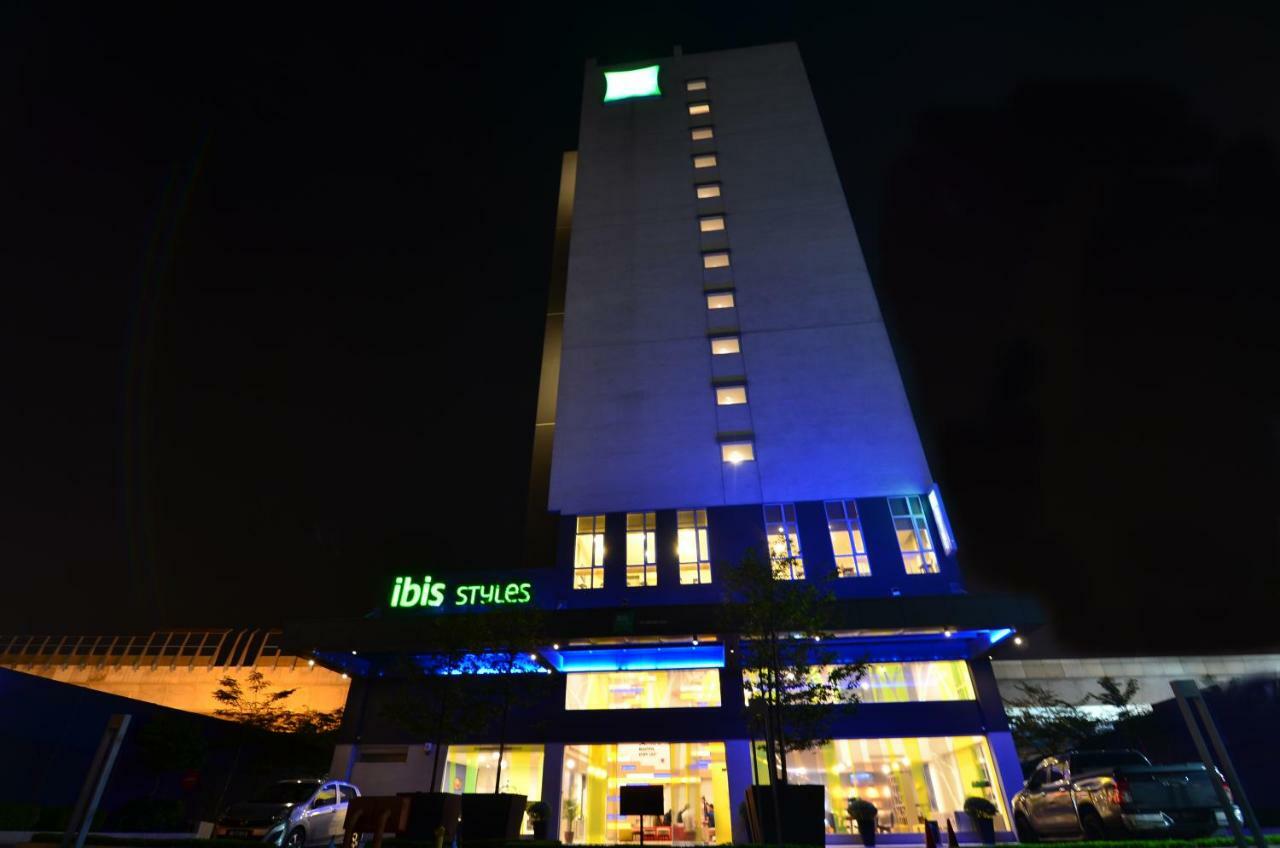 Ibis Styles Kuala Lumpur Sri Damansara Hotel Petaling Dzsaja Kültér fotó