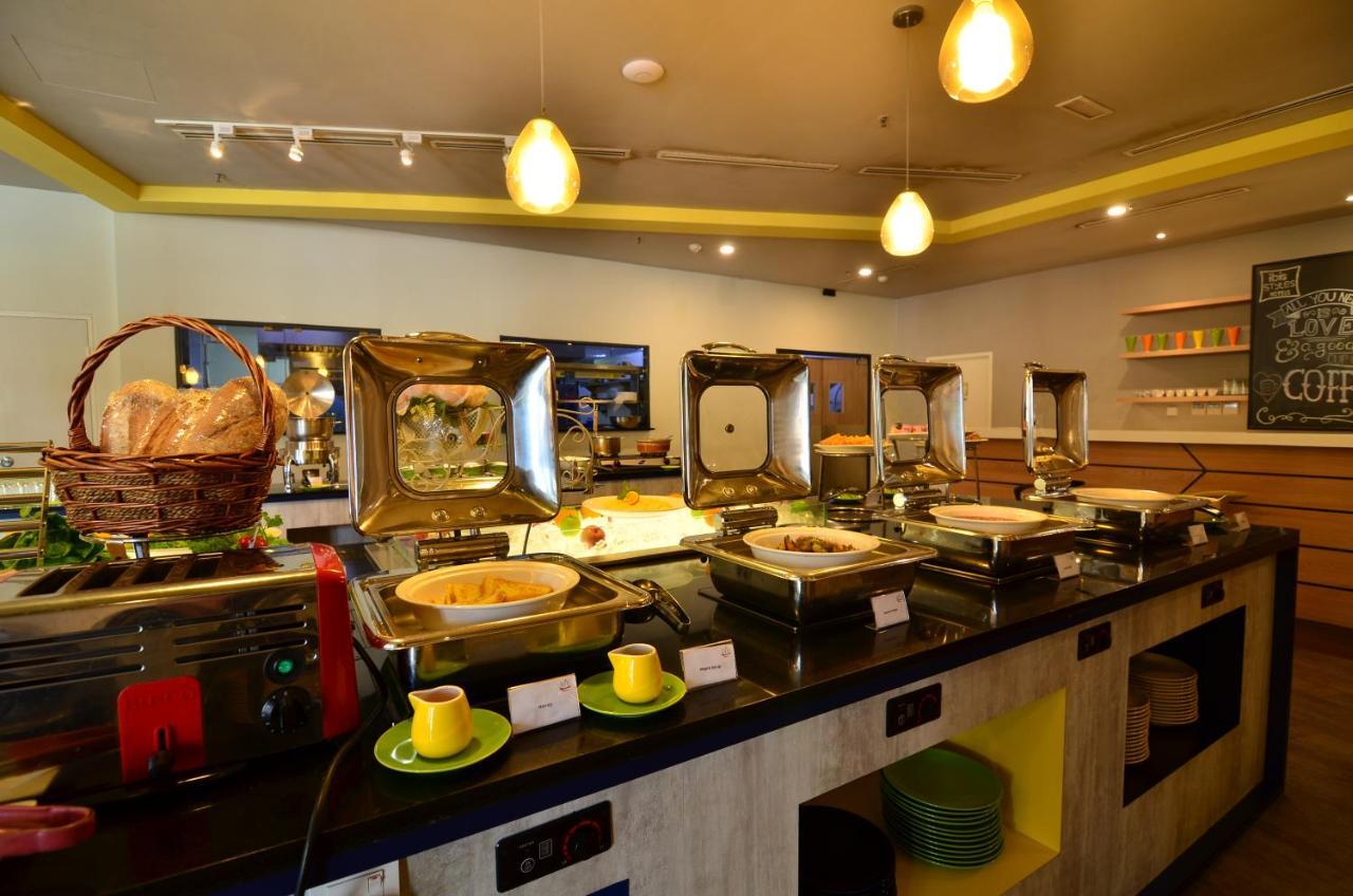Ibis Styles Kuala Lumpur Sri Damansara Hotel Petaling Dzsaja Kültér fotó